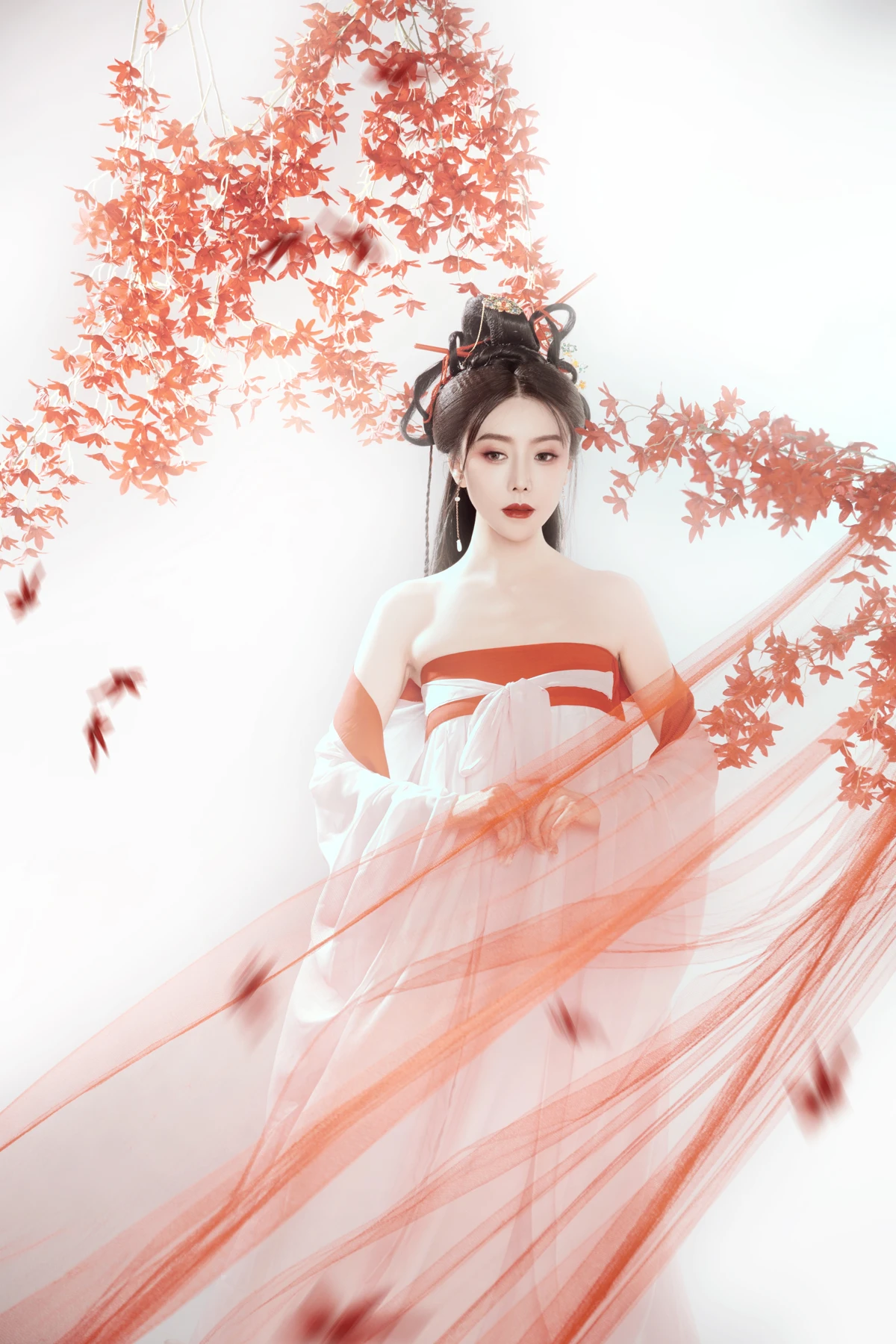 [YITUYU] 2022.12.21 Vol.2724 – Maple leaves are red Olaf#[22P]-9